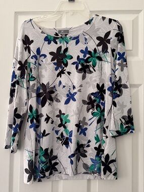 JM Collection White Floral Scoop-Neck Top